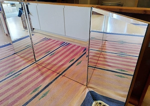 Spiegelschrank (3-türig)