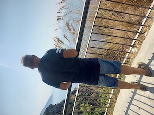 Suche eine sie für Sex mit einem Mann  55 Jahre  jung und  gesund. 