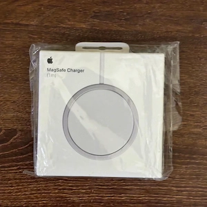 Original Apple MagSafe Charger (Kabelloses Ladegerät)   Neuwertig in OVP