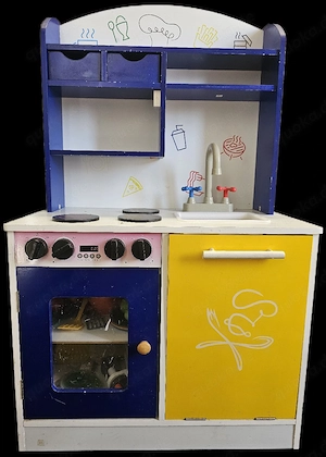 Kinderküche aus Holz