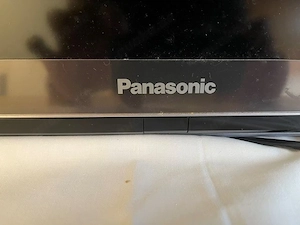 Panasonic Viera LCD-Fernseher 32 Zoll   TX-L32EW30 Full HD Bild 5