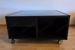 Moderner Couchtisch mit Glasplatte   sehr guter Zustand Bild 2