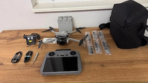 dji mini 4 Pro + RC2 Fly More Combo   nur 29 Flüge, Top Zustand!