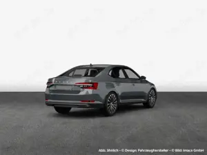 Skoda Superb Combi 1.5 TSI DSG Ambition Bild 2