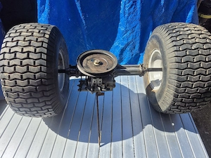 Rasentraktor Traktor Hinterachse Vorderachse Teile Projektaufgabe Aufsitzmäher Trecker kein MTD  