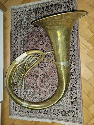Antik! Schönes, altes Cerveny Helikon Helikontuba Tuba Messing Rarität! Deko!