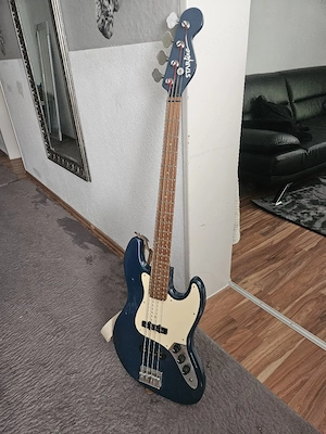 Bass Gitarre 