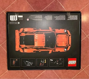 LEGO Technic Porsche 911 GT3 RS 42056