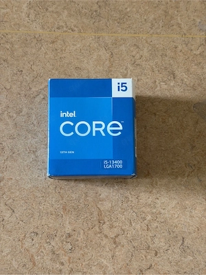 Intel Boxed CPU-Kühler für LGA1700   Original Intel Kühler inkl. Wärmeleitpaste