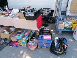 Garagenflohmarkt Kleve Gartenstege auf Anfrage mit vielen Restposten siehe Bilder gerne auch Anfrage Bild 4