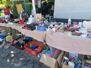Garagenflohmarkt Kleve Gartenstege auf Anfrage mit vielen Restposten siehe Bilder gerne auch Anfrage Bild 6