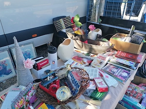 Garagenflohmarkt Kleve Gartenstege auf Anfrage mit vielen Restposten siehe Bilder gerne auch Anfrage Bild 9