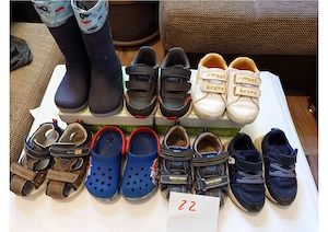 Großes Kinder Schuh-Bundle Größe 22   7 Paar Sommer & Winter | sehr guter Zustand