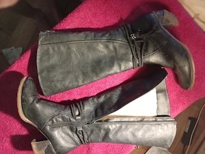 Getragene Stiefel  Bild 5