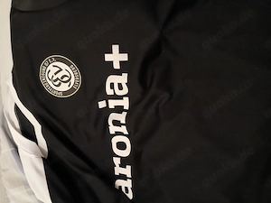 Zum Verkauf steht ein original trikot von sv elversberg an mit original Unterschrift 