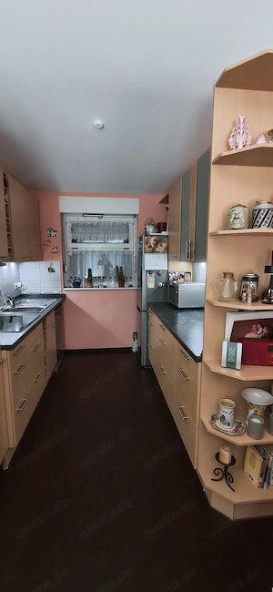 Gut erhaltene Einbauküche zu verkaufen Bild 2
