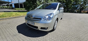 Toyota Corolla Verso Diesel - 7 Sitzer - sparsam - sehr gepflegt