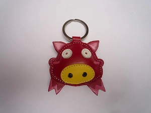 Schlüsselanhänger mit lustigem Schwein aus echtem Leder Bild 2