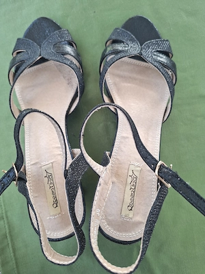 Sandalen mit Riemchen für Damen schwarz Gr. 39 neu