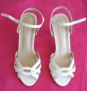 Sandalen mit Riemchen für Damen weiß Gr. 39