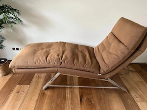 Exklusive, elektrisch verstellbare Relaxliege von W.Schillig