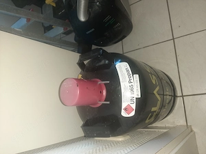 Neue 11 kg Gasflasche, und Freischneider