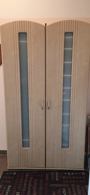Garderobe mit Spiegel und 2 Schränken   guter Zustand Bild 2