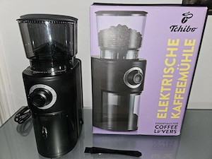 Neuwertig! Tchibo Elektrische Kaffeemühle schwarz Kegelmahlwerk OVP! TOP!