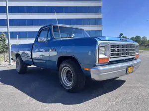 Dodge RAM Custom
