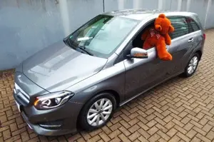 Mercedes-Benz B 180 Style Keyless Go