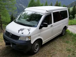 Volkswagen T5 Camper mit Aufstelldach