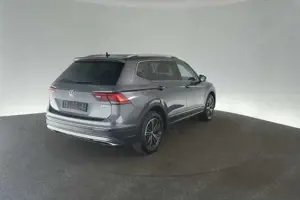 Volkswagen Tiguan Allspace 2.0 TDI 4M DSG IQ.DRIVE AHK ACC Bild 3