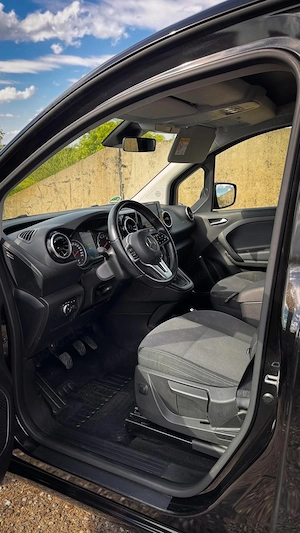 Mercedes Citan Tourer Erstzulassung 02.2022  Bild 3