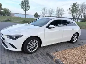 Mercedes-Benz CLA 180 CLA 180 Shooting Brake Progressive
