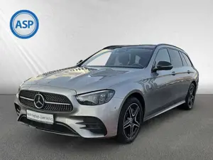 Mercedes-Benz E 300 de 4Matic AMG Line PANO WIDESCREEN LEDER