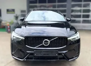 Volvo XC60 B4 D*PLUS DARK*AHK|ST.HZG|PANO|360|ACC|HK|