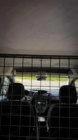 Mercedes Citan Tourer Erstzulassung 02.2022  Bild 8