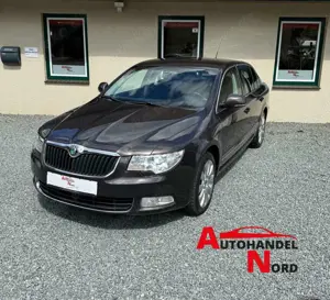 Skoda Superb Automatik  3,6L 4X4  AHK PDC Sitzheizung