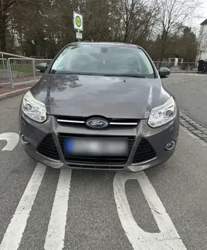 Ford Focus Turnier 1.0 EcoBoost Start-Stopp-System Titanium