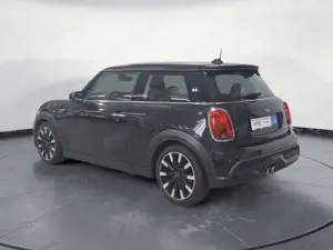 MINI Cooper S Classic Trim Steptronic Klimaaut. PDC Bild 4