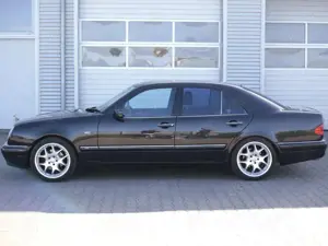 Mercedes-Benz E 55 AMG BRABUS 3.8 4Matic bj.1998 Scheckheft TUV NEU Youngtimer