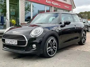 MINI Cooper 1.5 Automatik SHZ BT PDC NAVI LED