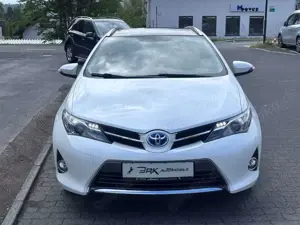 Toyota Auris Bild 2