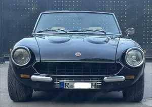 Fiat 124 Spider Cabrio Oldtimer H-Kennzeichen/Service Neu