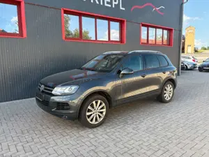 Volkswagen Touareg V6 TDI BMT *AHK*PDC*XENON*LUFTFEDERUNG*
