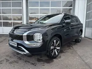 Mitsubishi Outlander Outlander 2.4 Plug-in Hybrid 4WD Top Luxury