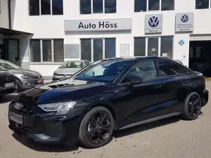 Audi A3 35 TFSI S line*MATRIX*ACC*NAVI*PDC*REAR VIEW*SHZ*