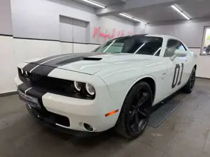 Dodge Challenger R/T 5.7 HEMI Blacktop/Super Track Pak