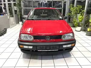 Volkswagen Golf 1.8 CL Klima,el-SHD,I -Hand ,25396 km,Oldtimer-H