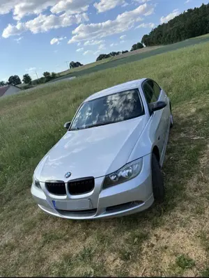BMW 318 318i Aut.